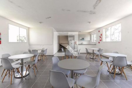 Apartamento para alugar com 41m², 2 quartos e sem vagaÁrea comum - Salão de festas