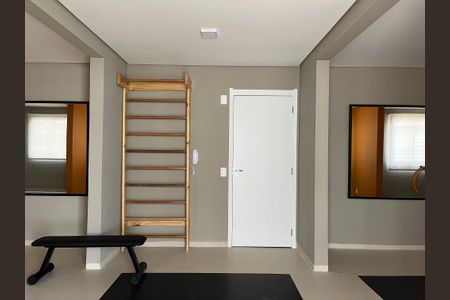 Apartamento à venda com 33m², 2 quartos e sem vagaÁrea comum - Academia