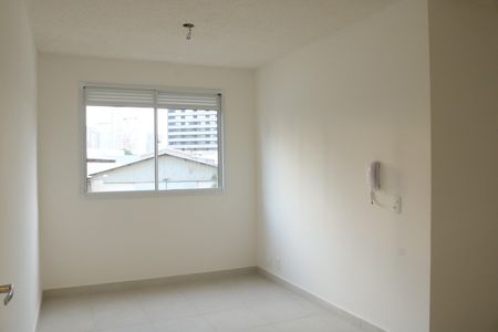 Sala de apartamento à venda com 2 quartos, 33m² em Parque Industrial Tomas Edson, São Paulo