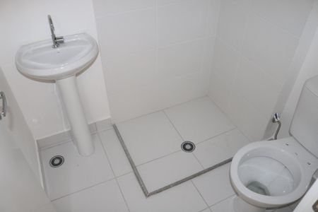 Apartamento à venda com 33m², 2 quartos e sem vagaBanheiro