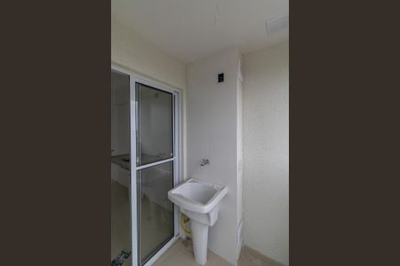 Apartamento à venda com 48m², 2 quartos e 1 vaga Apartamento à venda com 48m², 2 quartos e 1 vagaVaranda e Área de Serviço