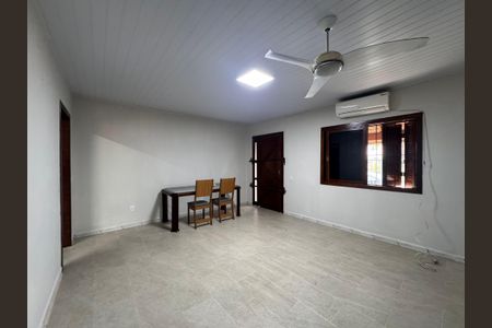 Sala de casa à venda com 3 quartos, 127m² em Scharlau, São Leopoldo