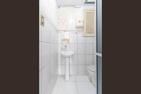 Banheiro de apartamento para alugar com 1 quarto, 28m² em Centro Histórico, Porto Alegre