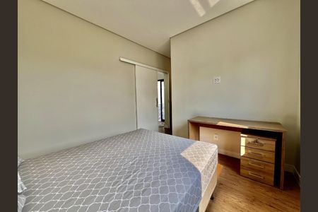 Foto 01 de casa à venda com 3 quartos, 160m² em Swiss Park, Campinas