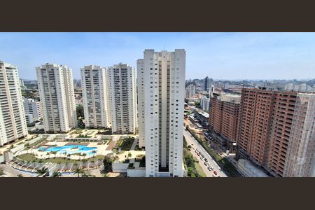 Apartamento à venda com 117m², 3 quartos e 3 vagas Apartamento à venda com 117m², 3 quartos e 3 vagasVista