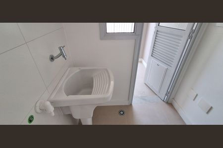 Apartamento à venda com 117m², 3 quartos e 3 vagas Apartamento à venda com 117m², 3 quartos e 3 vagasÁrea de Serviço