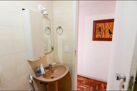 Apartamento à venda com 91m², 3 quartos e 1 vaga Apartamento à venda com 91m², 3 quartos e 1 vagaBanheiro Social