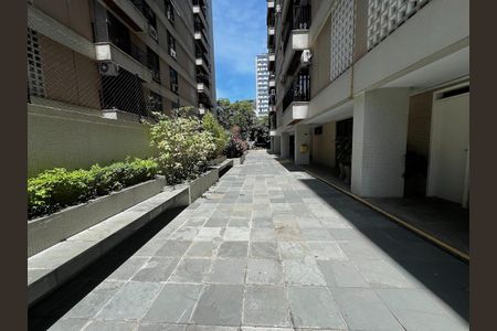 Apartamento à venda com 91m², 3 quartos e 1 vaga Apartamento à venda com 91m², 3 quartos e 1 vagaÁrea comum