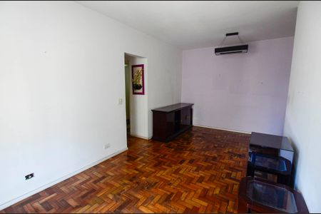 Apartamento à venda com 91m², 3 quartos e 1 vaga Apartamento à venda com 91m², 3 quartos e 1 vagaSala