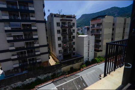 Apartamento à venda com 91m², 3 quartos e 1 vaga Apartamento à venda com 91m², 3 quartos e 1 vagaQuarto 2