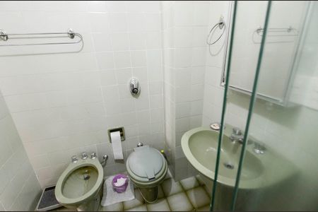 Apartamento à venda com 91m², 3 quartos e 1 vaga Apartamento à venda com 91m², 3 quartos e 1 vagaBanheiro da Suíte