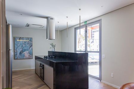 Apartamento à venda com 30m², 1 quarto e sem vaga Apartamento à venda com 30m², 1 quarto e sem vagaÁrea comum - Salão de festas