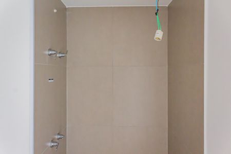 Apartamento à venda com 30m², 1 quarto e sem vaga Apartamento à venda com 30m², 1 quarto e sem vagaBanheiro da Suíte