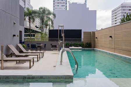 Apartamento à venda com 30m², 1 quarto e sem vaga Apartamento à venda com 30m², 1 quarto e sem vagaÁrea comum - Piscina