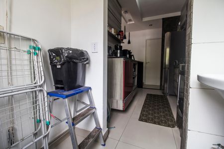 Apartamento à venda com 72m², 2 quartos e 1 vaga Apartamento à venda com 72m², 2 quartos e 1 vagaÁrea de Serviço