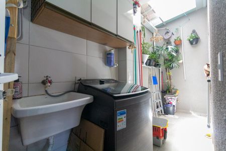 Apartamento à venda com 42m², 2 quartos e sem vaga Apartamento à venda com 42m², 2 quartos e sem vagaÁrea de Serviço