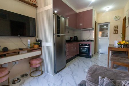 Apartamento à venda com 42m², 2 quartos e sem vaga Apartamento à venda com 42m², 2 quartos e sem vagaSala e Cozinha