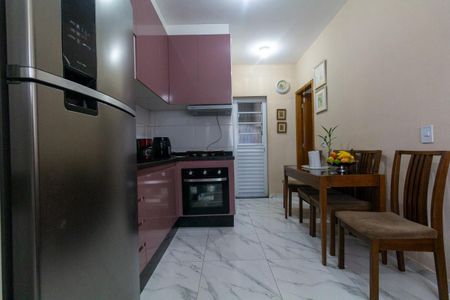 Apartamento à venda com 42m², 2 quartos e sem vaga Apartamento à venda com 42m², 2 quartos e sem vagaSala e Cozinha