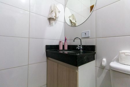 Apartamento à venda com 42m², 2 quartos e sem vaga Apartamento à venda com 42m², 2 quartos e sem vagaBanheiro