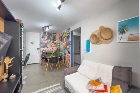 Sala de apartamento à venda com 2 quartos, 56m² em Vila Carioca, São Paulo