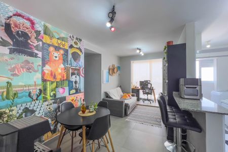 Sala de apartamento à venda com 2 quartos, 56m² em Vila Carioca, São Paulo