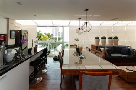 Varanda Gourmet de apartamento à venda com 3 quartos, 170m² em Perdizes, São Paulo
