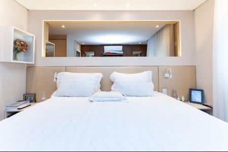 Apartamento à venda com 170m², 3 quartos e 3 vagas Apartamento à venda com 170m², 3 quartos e 3 vagasQuarto 1 Suíte