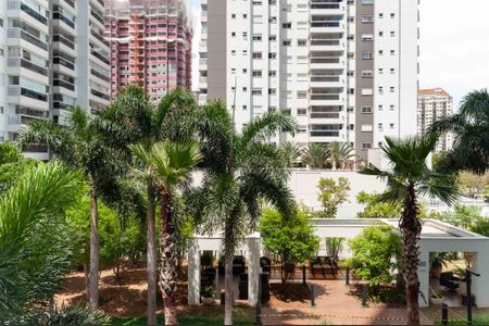 Apartamento à venda com 170m², 3 quartos e 3 vagas Apartamento à venda com 170m², 3 quartos e 3 vagasVista