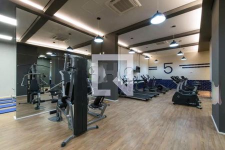 Apartamento à venda com 170m², 3 quartos e 3 vagas Apartamento à venda com 170m², 3 quartos e 3 vagasÁrea Comum - Academia