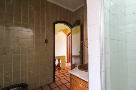 Casa para alugar com 150m², 2 quartos e 1 vaga Casa para alugar com 150m², 2 quartos e 1 vagaBanheiro