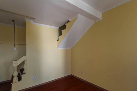 Casa para alugar com 150m², 2 quartos e 1 vaga Casa para alugar com 150m², 2 quartos e 1 vagaSala