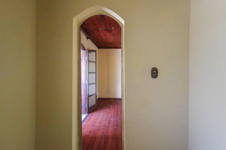 Casa para alugar com 150m², 2 quartos e 1 vaga Casa para alugar com 150m², 2 quartos e 1 vagaCloset do quarto 1