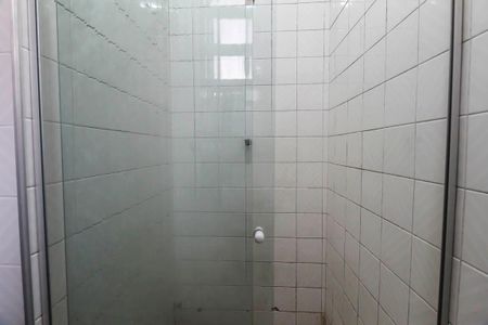 Casa para alugar com 150m², 2 quartos e 1 vaga Casa para alugar com 150m², 2 quartos e 1 vagaBanheiro