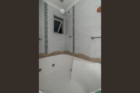 Banheiro da Suíte de apartamento para alugar com 1 quarto, 41m² em Cristo Redentor, Porto Alegre