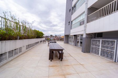 Apartamento à venda com 59m², 2 quartos e 1 vaga Apartamento à venda com 59m², 2 quartos e 1 vagaÁrea comum - Churrasqueira