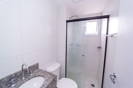 Apartamento à venda com 59m², 2 quartos e 1 vaga Apartamento à venda com 59m², 2 quartos e 1 vagaBanheiro