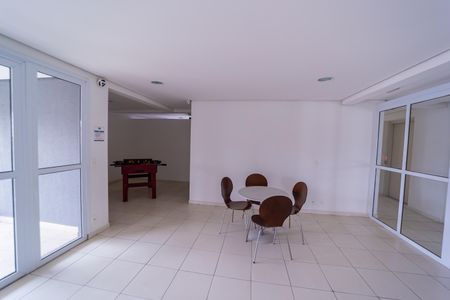 Apartamento à venda com 59m², 2 quartos e 1 vaga Apartamento à venda com 59m², 2 quartos e 1 vagaSala de Jogos