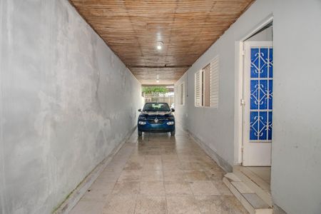 Casa à venda com 130m², 2 quartos e 4 vagas Casa à venda com 130m², 2 quartos e 4 vagasÁrea de Serviço/ Garagem