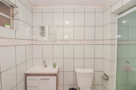 Casa à venda com 130m², 2 quartos e 4 vagas Casa à venda com 130m², 2 quartos e 4 vagasBanheiro Social