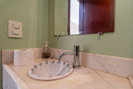 Casa à venda com 175m², 3 quartos e 3 vagasLavabo