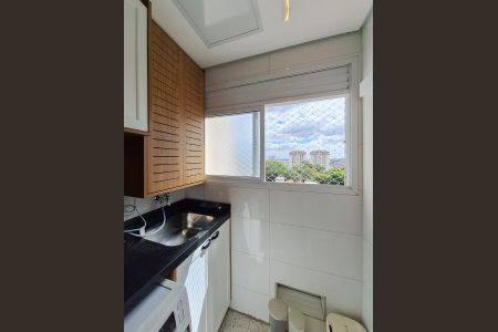 Apartamento à venda com 45m², 2 quartos e 1 vaga Apartamento à venda com 45m², 2 quartos e 1 vagaÁrea de Serviço