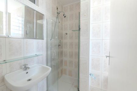 Apartamento para alugar com 160m², 4 quartos e 1 vaga Apartamento para alugar com 160m², 4 quartos e 1 vagaBanheiro da Suíte 1