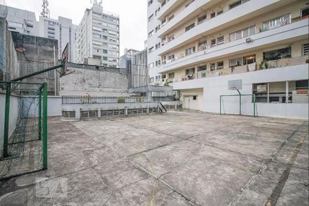Apartamento para alugar com 160m², 4 quartos e 1 vaga Apartamento para alugar com 160m², 4 quartos e 1 vagaÁrea comum - Quadra Esportiva