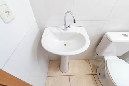 Apartamento para alugar com 42m², 2 quartos e 1 vaga Apartamento para alugar com 42m², 2 quartos e 1 vagaBanheiro