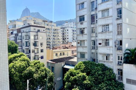 Apartamento à venda com 50m², 1 quarto e 1 vagaVista 