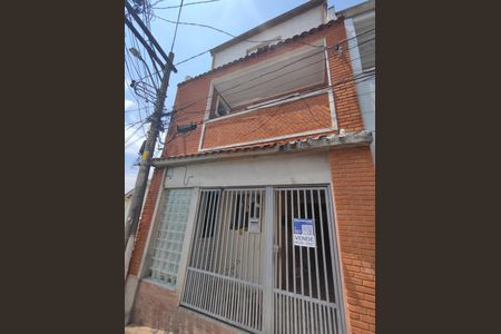 Casa à venda com 240m², 5 quartos e sem vaga Casa à venda com 240m², 5 quartos e sem vagaFachada / Placa