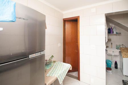 Casa à venda com 240m², 5 quartos e sem vaga Casa à venda com 240m², 5 quartos e sem vagaCozinha casa 2