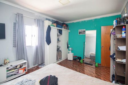 Casa à venda com 240m², 5 quartos e sem vaga Casa à venda com 240m², 5 quartos e sem vagaQuarto 2 casa 1