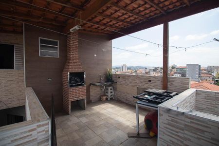 Casa à venda com 240m², 5 quartos e sem vaga Casa à venda com 240m², 5 quartos e sem vagaChurrasqueira