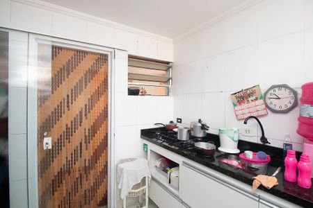 Casa à venda com 240m², 5 quartos e sem vaga Casa à venda com 240m², 5 quartos e sem vagaCozinha casa 3